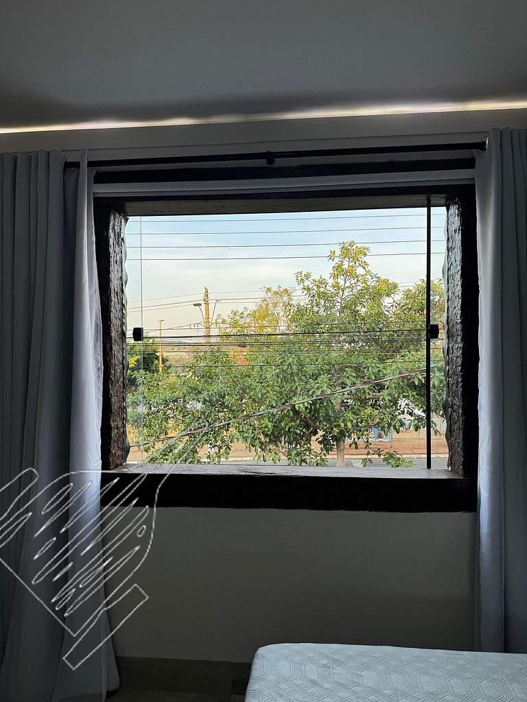 Duplo Luxo com Frigobar e Vista Nascer do Sol