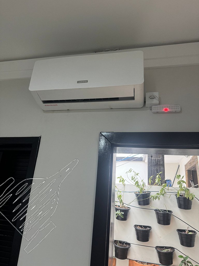Duplo Superior com Frigobar e Vista Pátio Interno